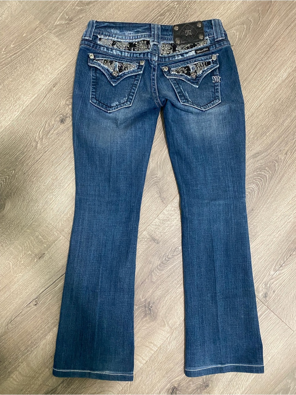 Miss Me Jeans Womens 27 Bootcut Embellished Rhinestone Flap Pocket Y2K Denim - Picture 3 of 11